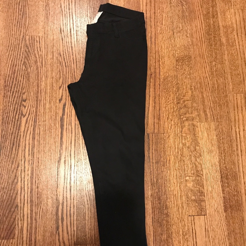 Faded Glory Capri pull on pants